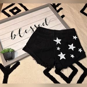 SHORT WITH STARS